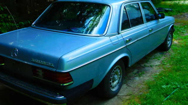 1984 Mercedes-Benz 300-Series - photo 2