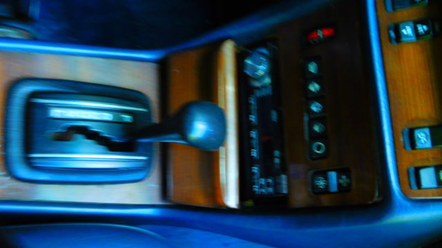 1984 Mercedes-Benz 300-Series - photo 3