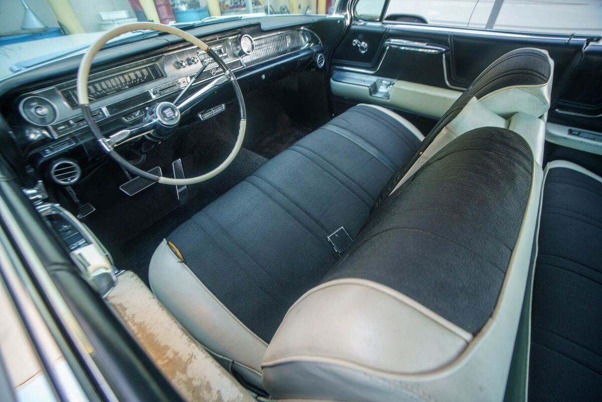 1962 Cadillac DeVille Coupe - photo 13