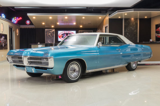 1967 Pontiac Grand Prix - photo 2