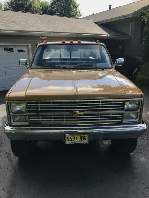 1984 Chevrolet C/K Pickup 2500 Scottsdale - photo 5