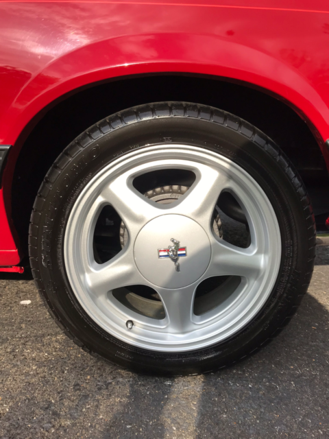 1988 Ford Mustang LX - photo 7