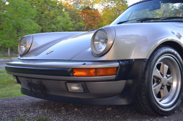 1986 Porsche 911 CARRERA FACTORY TURBO LOOK CABRIOLET - photo 10