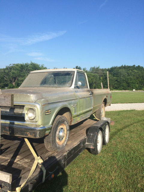 Two trucks for one price 1972 & 1971 Chevy's Project truck & parts truck 1972 Chevrolet C/K Pickup 1500 N/A