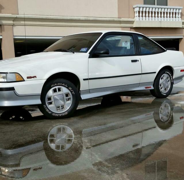 UBER RARE TIME CAPSULE*** 1988 Chevy Cavalier Z-24 with only 19k low miles!** 1988 Chevrolet Cavalier Z24