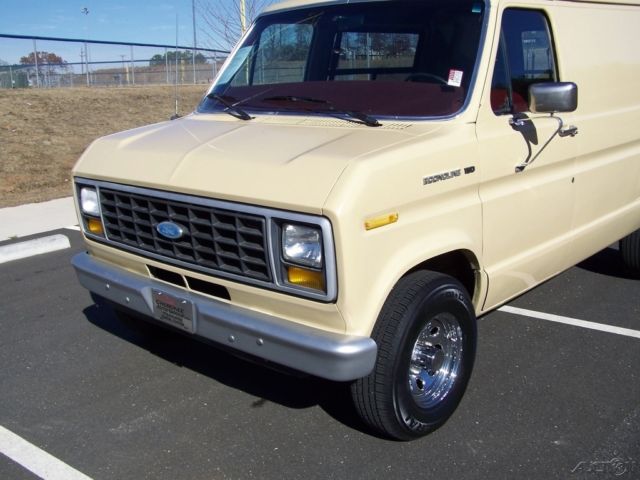1984 Ford E-Series Van 1-OWNER-89K-FACTORY-4-SPEED-SEE-VIDEO-N-130-PHOTOS - photo 12
