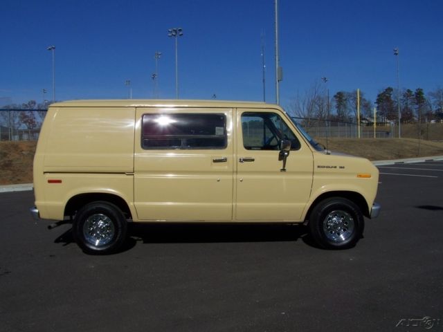 1984 Ford E-Series Van 1-OWNER-89K-FACTORY-4-SPEED-SEE-VIDEO-N-130-PHOTOS - photo 6
