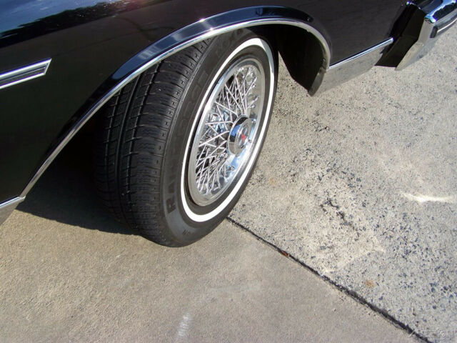 1986 Pontiac Bonneville PARISIENNE 1-OWNER 67K BROUGHAM ONE OF THE BEST N MARKET - photo 10