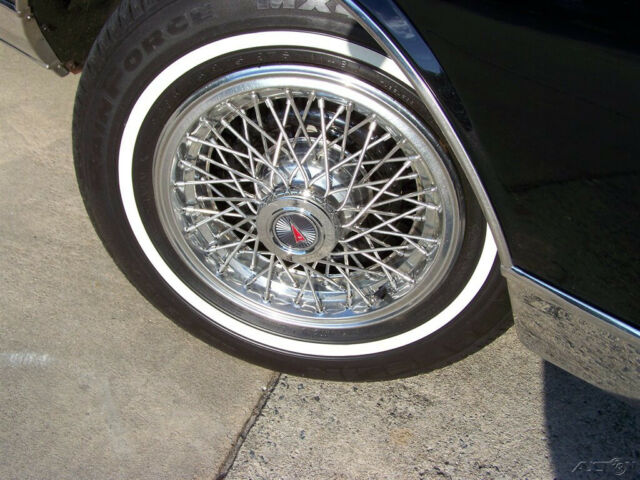 1986 Pontiac Bonneville PARISIENNE 1-OWNER 67K BROUGHAM ONE OF THE BEST N MARKET - photo 9