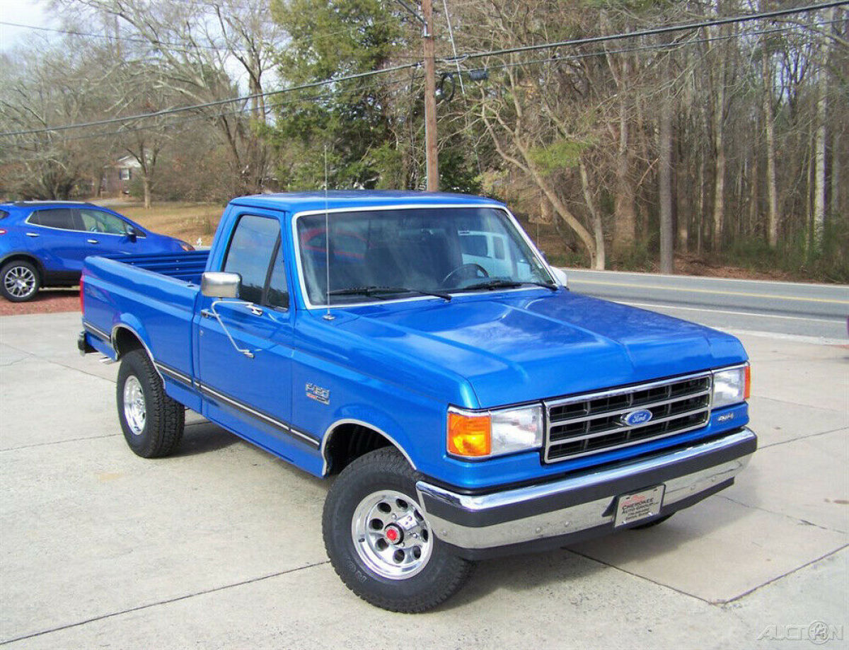 1991 Ford F-150 XLT LARIAT 78K 1-OWNER 4X4 351 V8 AUTO SHORT BED REGULAR CAB - photo 4