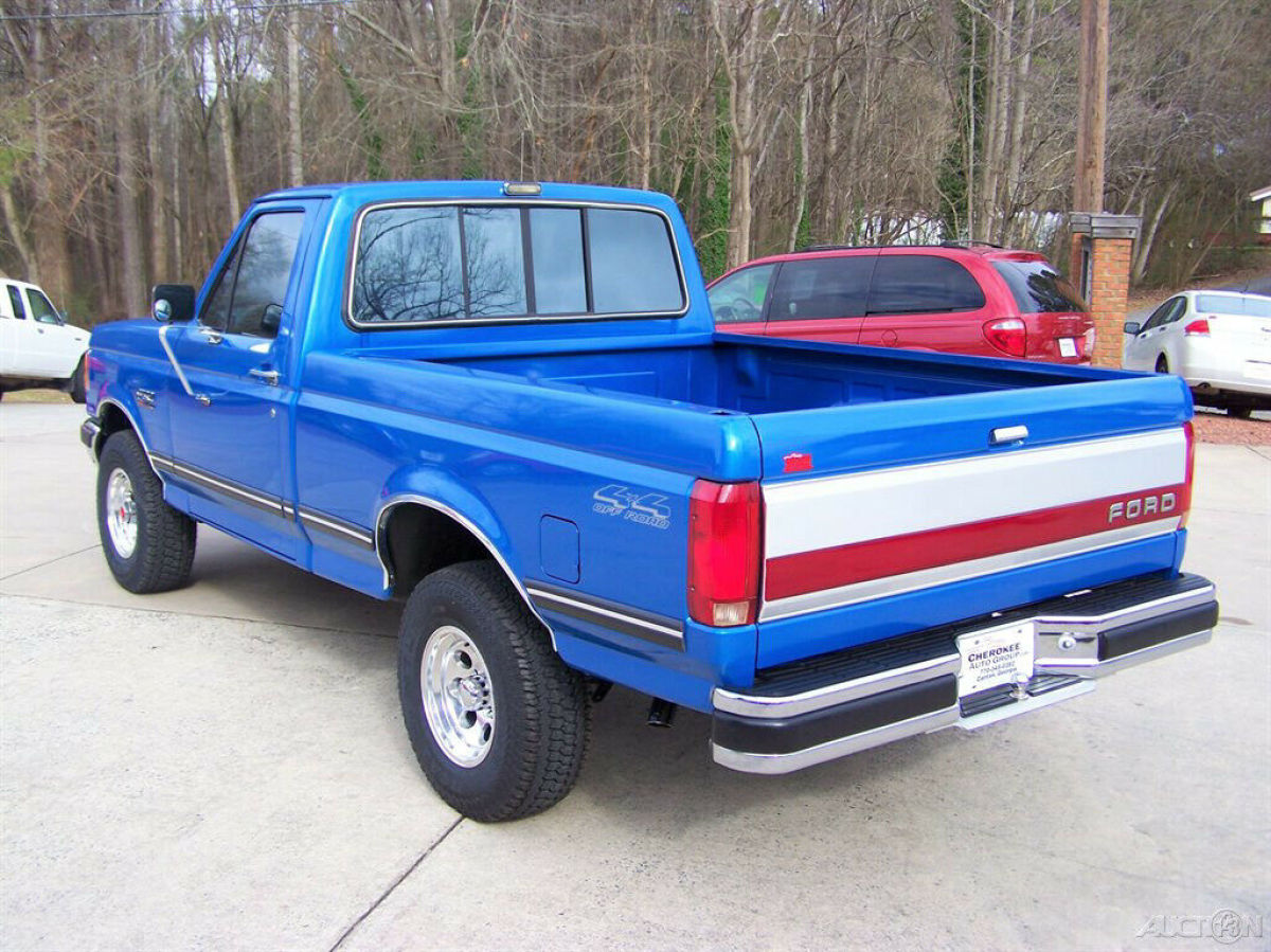 1991 Ford F-150 XLT LARIAT 78K 1-OWNER 4X4 351 V8 AUTO SHORT BED REGULAR CAB - photo 5