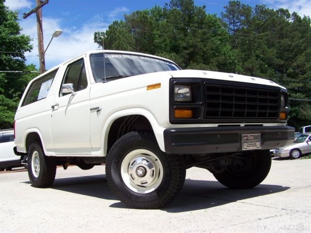 ULTRA NICE SOLID 4WD COLD AC XL TRIM CUSTOM PKG WINDOW STICKER MARTI REPORT GEM 1981 Ford Bronco 1-OWNER 27K ORG 4.9L INLINE 300 6CYL 4X4 4-SPEED GA WAGON