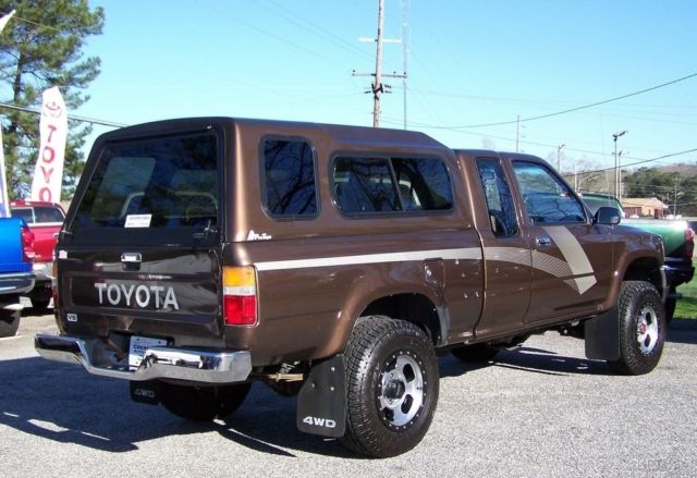 1989 Toyota Tacoma DLX 99K ORG MILES 4X4 TURN KEY SERVICED ORG BEAUTY HILUX - photo 3
