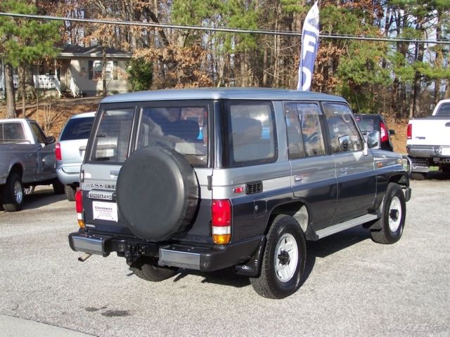 1990 Toyota Land Cruiser 1-OWNER 50K 4X4 TURBO DIESEL MOONROOF 3RD REAR SEAT 8 PASS - photo 3