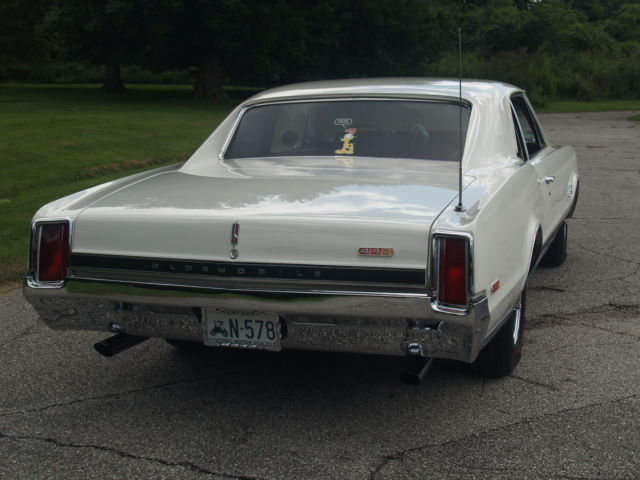 1966 Oldsmobile 442 Club Coupe - photo 6