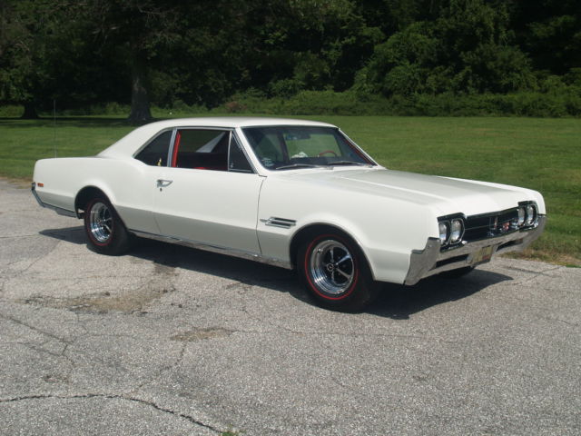 1966 Oldsmobile 442 Club Coupe - photo 7