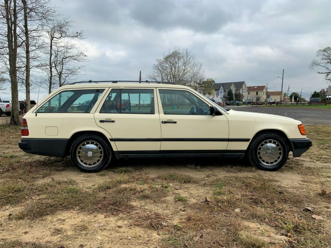 1987 Mercedes-Benz 300-Series - photo 10