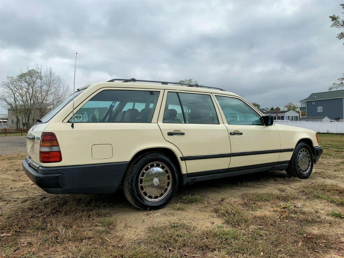 1987 Mercedes-Benz 300-Series - photo 9