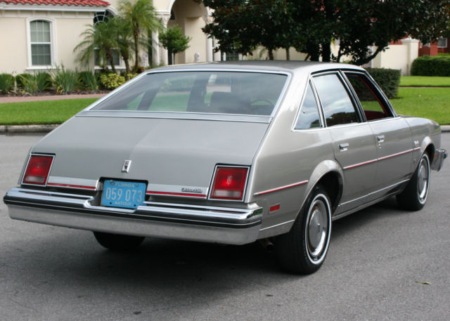 ULTRA RARE 5 SPEED SURVIVOR - 1978 OLDSMOBILE CUTLASS SALON - 34K MILES 1978 Oldsmobile Cutlass SALON - ONE OWNER - 34K MILES