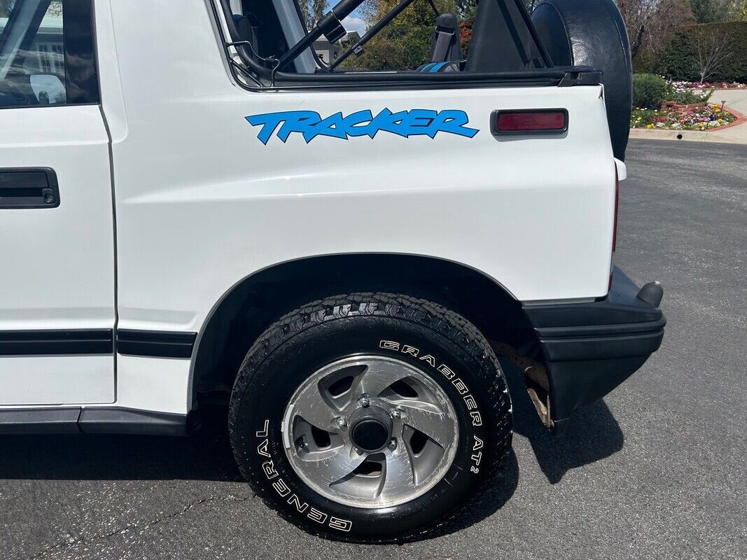 1993 Geo Tracker Sport Utility Convertible 2D - photo 7