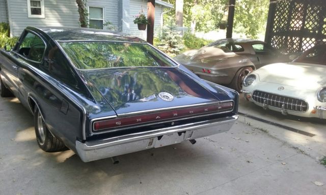 1967 Dodge Charger - photo 4