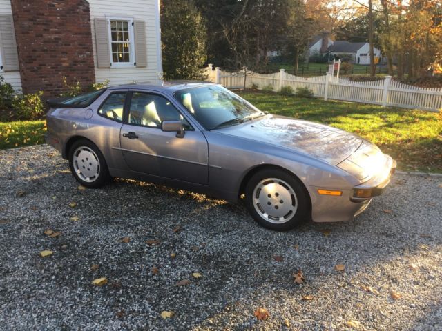 1987 Porsche 944