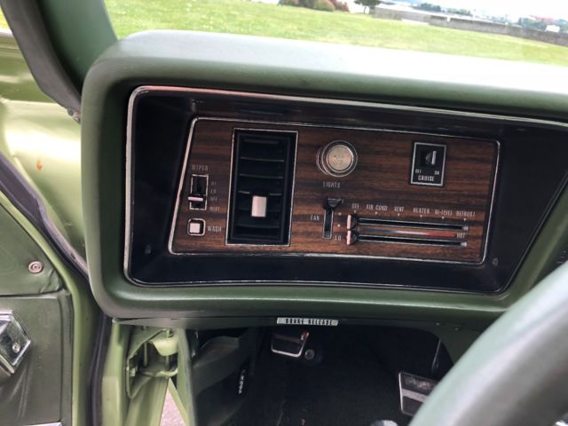 1972 Oldsmobile Custom Cruiser - photo 12