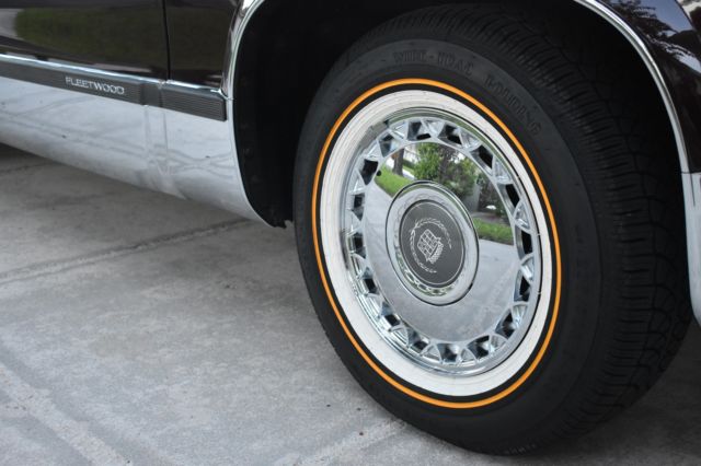 1994 Cadillac Fleetwood Brougham - photo 12
