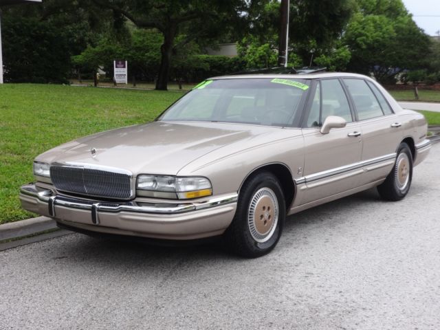 ULTRA! S'Charged! Astroroof! 84k Mi! KS/FL-Car! Leather! Memory! New Tires! WOW 1992 Buick Park Avenue Ultra