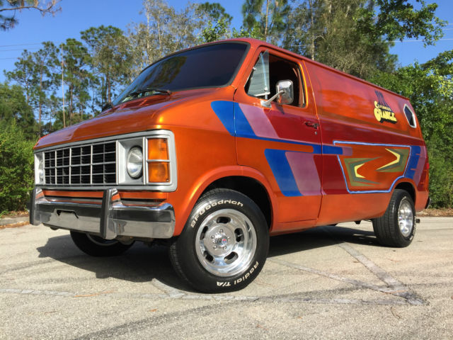 1983 Dodge Ram Van B150 CUSTOM SHOW STREET VAN CLOCKWORK ORANGE - photo 3