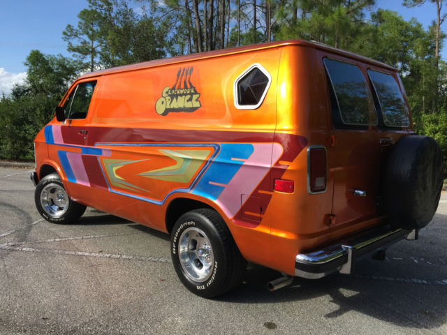 1983 Dodge Ram Van B150 CUSTOM SHOW STREET VAN CLOCKWORK ORANGE - photo 4