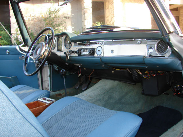1969 Mercedes-Benz 200-Series SL - photo 12