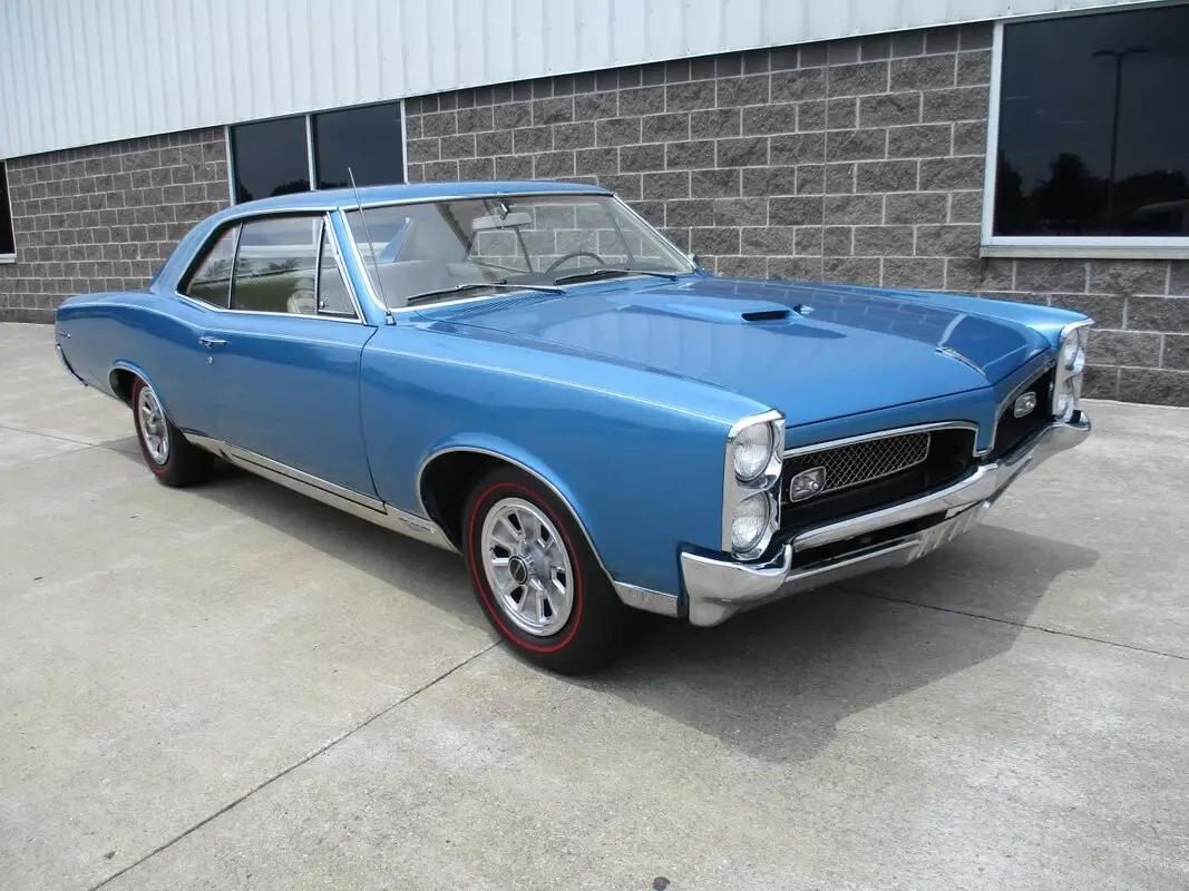 1967 Pontiac GTO - photo 2
