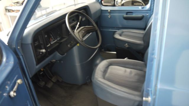 1985 Ford E-Series Van E-150 Econoline - photo 10
