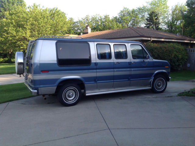 Unbelievable 1988 E150 Ford Econoline Van - pristine condition - 32K Miles! 1988 Ford E-Series Van E-150 Econoline
