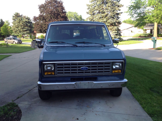 1988 Ford E-Series Van E-150 Econoline - photo 3