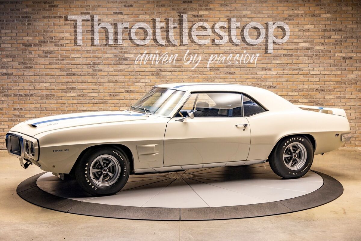 1969 Pontiac Firebird Trans Am Ram Air V