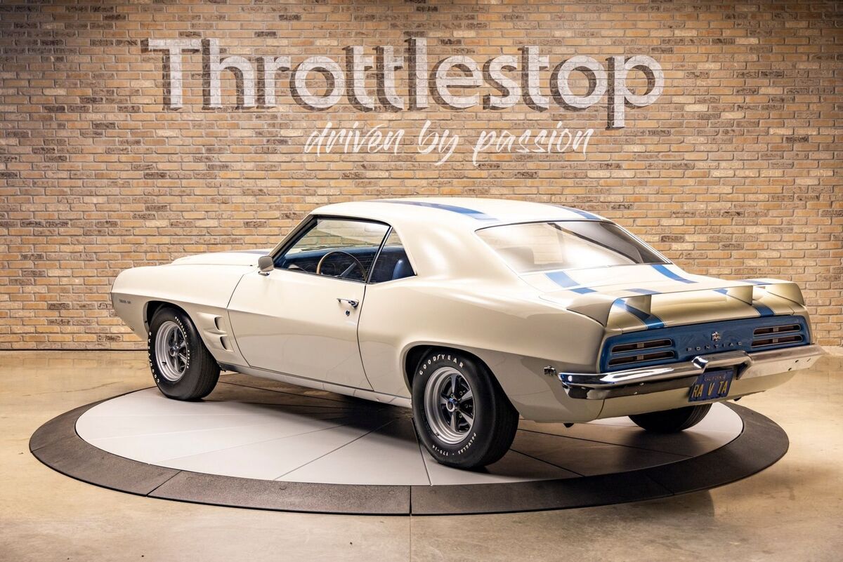 1969 Pontiac Firebird Trans Am Ram Air V - photo 8