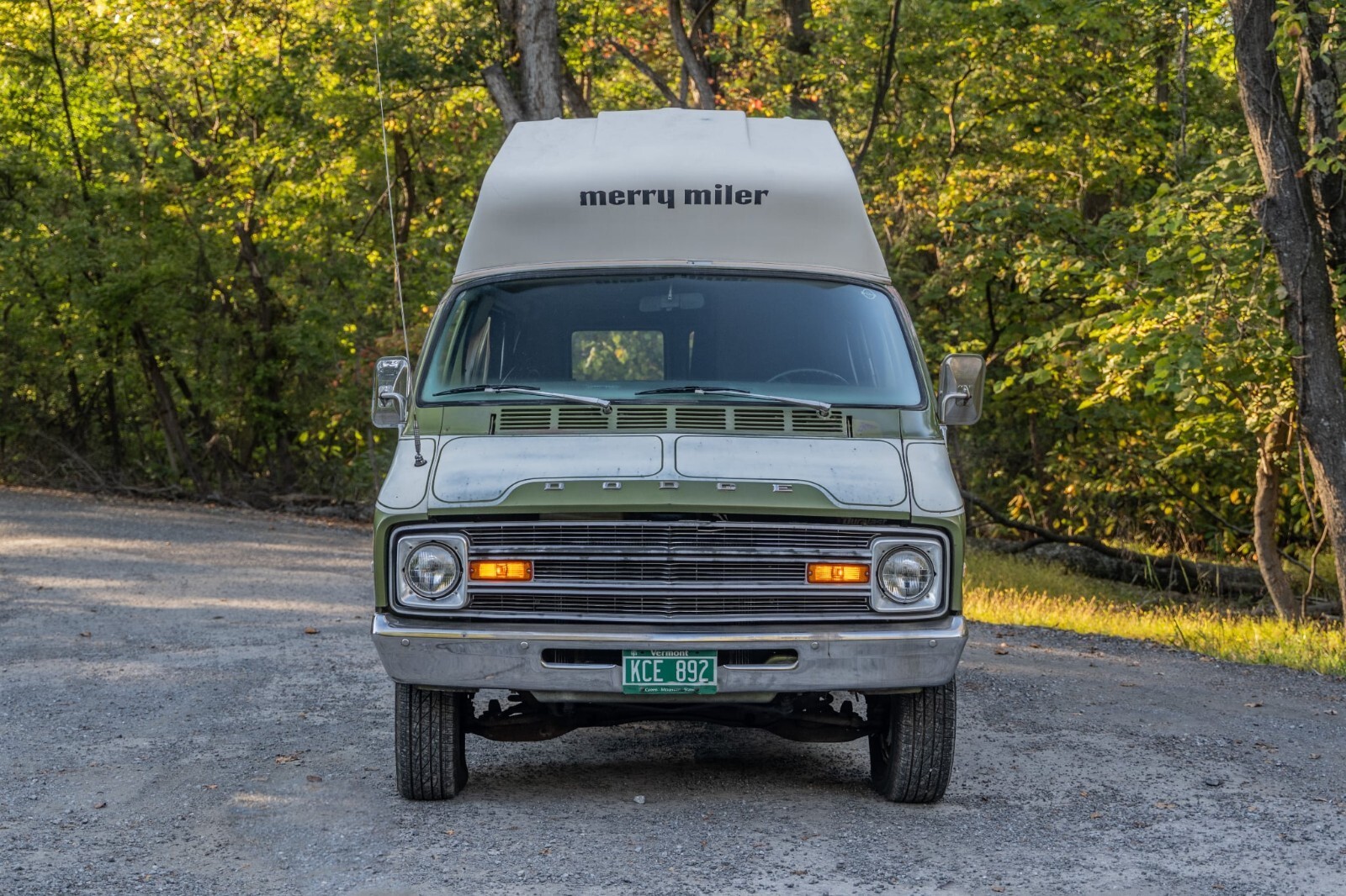 1976 Dodge B200 Van - photo 2