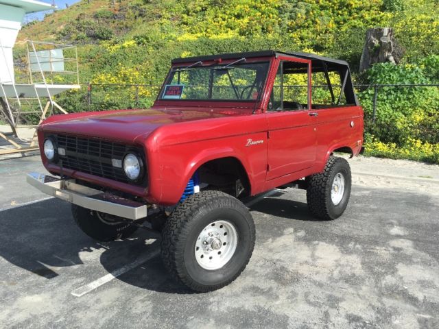 Uncut 289 V8 PS, 5" lift, new clutch, brakes, Holley carb, full Rampage top 1968 Ford Bronco