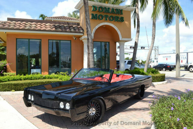 1967 Lincoln Continental 500 Miles since restore 600HP RESTOMOD - photo 2