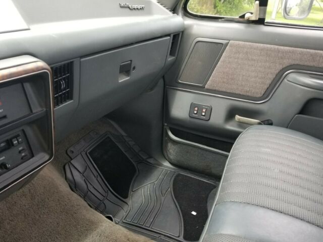 1991 Ford F-350 XLT Lariat Dually - photo 10
