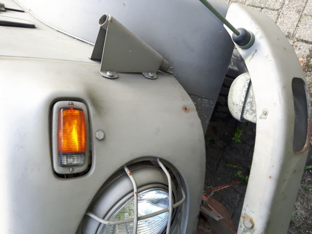 1971 Mercedes-Benz Other 2 door truck cab  2 door radio room box-quarters - photo 8
