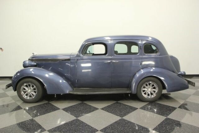 1937 Studebaker Dictator -- - photo 8