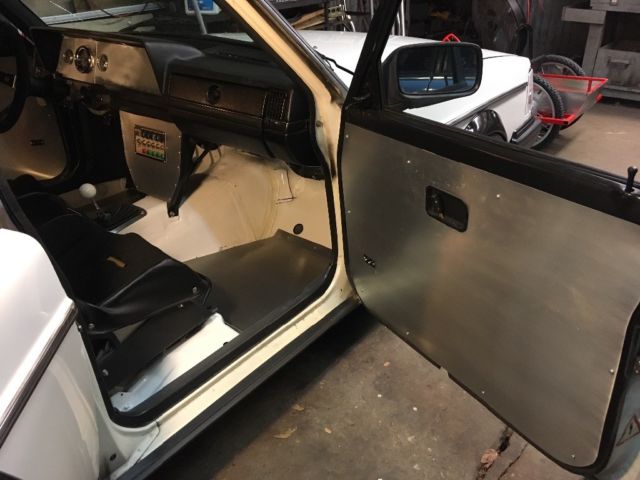 1989 Volvo 240 - photo 5