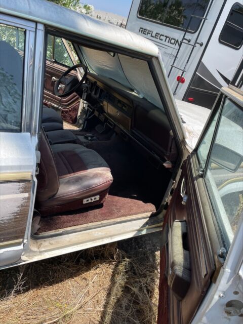1989 Jeep Wagoneer - photo 10