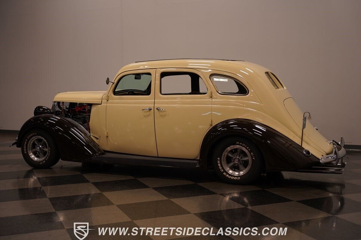 1935 Nash Ambassador - photo 11