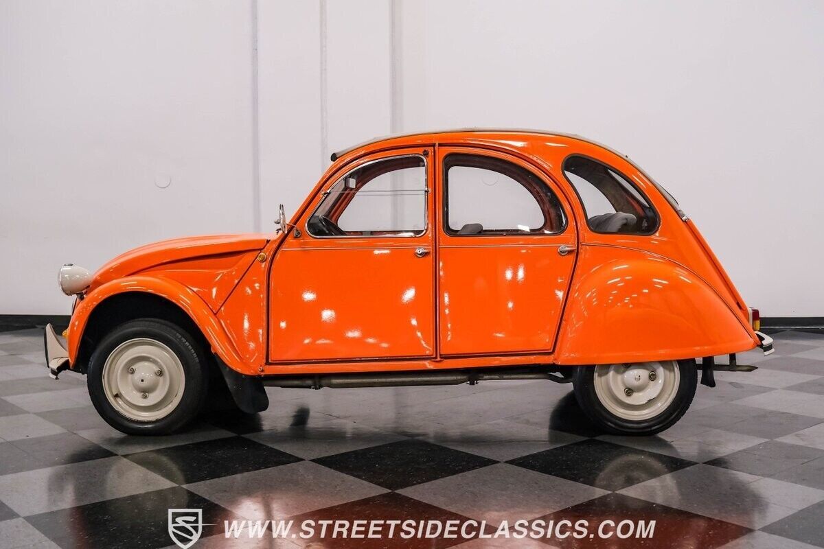 1969 Citroen 2CV6 - photo 3