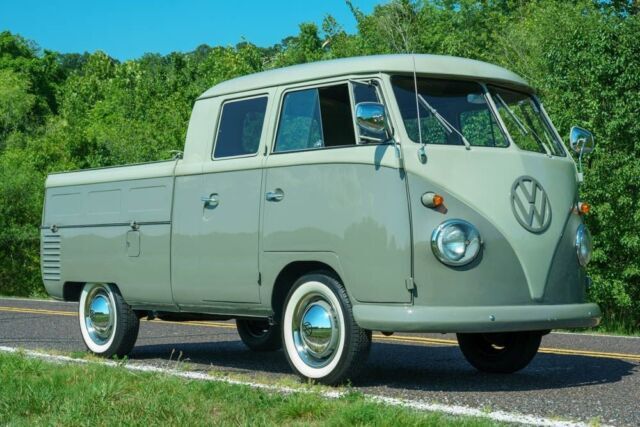 Unique,3-door, double-cab set-up - Restored - New Tires - New Clutch 1961 Volkswagen Double Cab Pickup