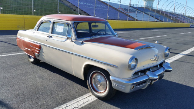 Unmolested 2DR Hardtop last year for the famous flathead engine 1953 Mercury Monterey